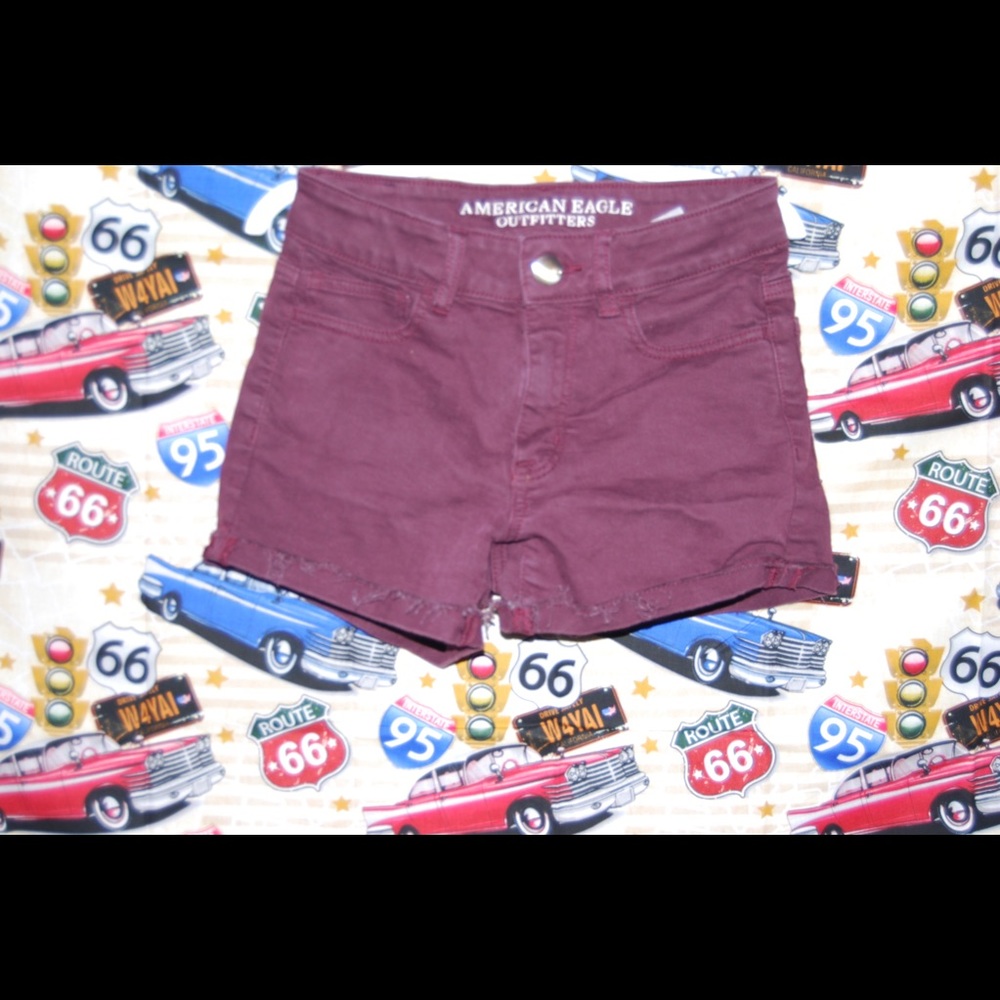AMERICAN EAGLE HIGH WAISTED SHORTS